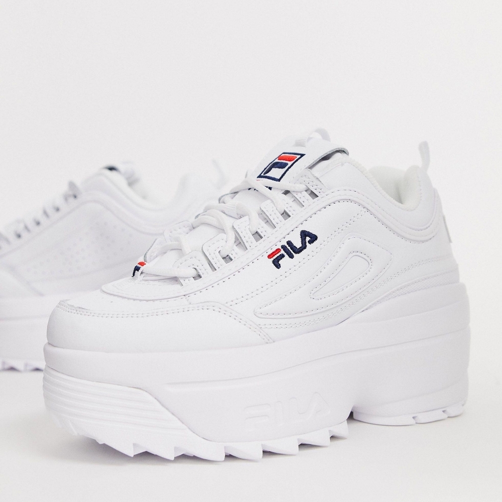 FILA: DISRUPTOR II WEDGE CHUNKY WHITE SNEAKERS